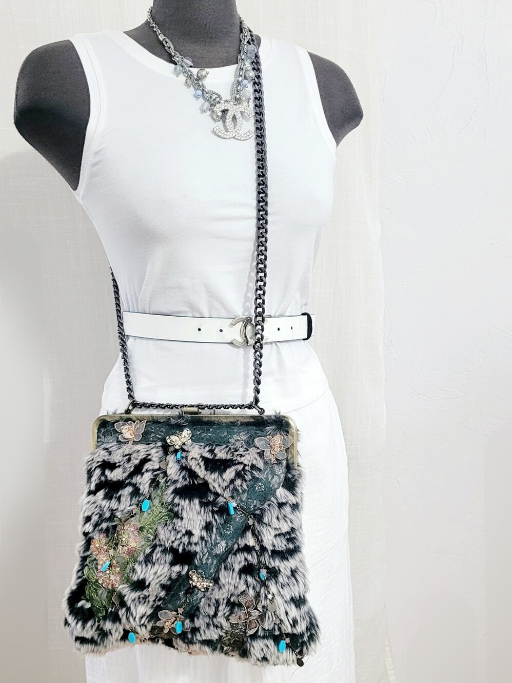 VINTAGE Faux Fur Embellished Crossbody Bag